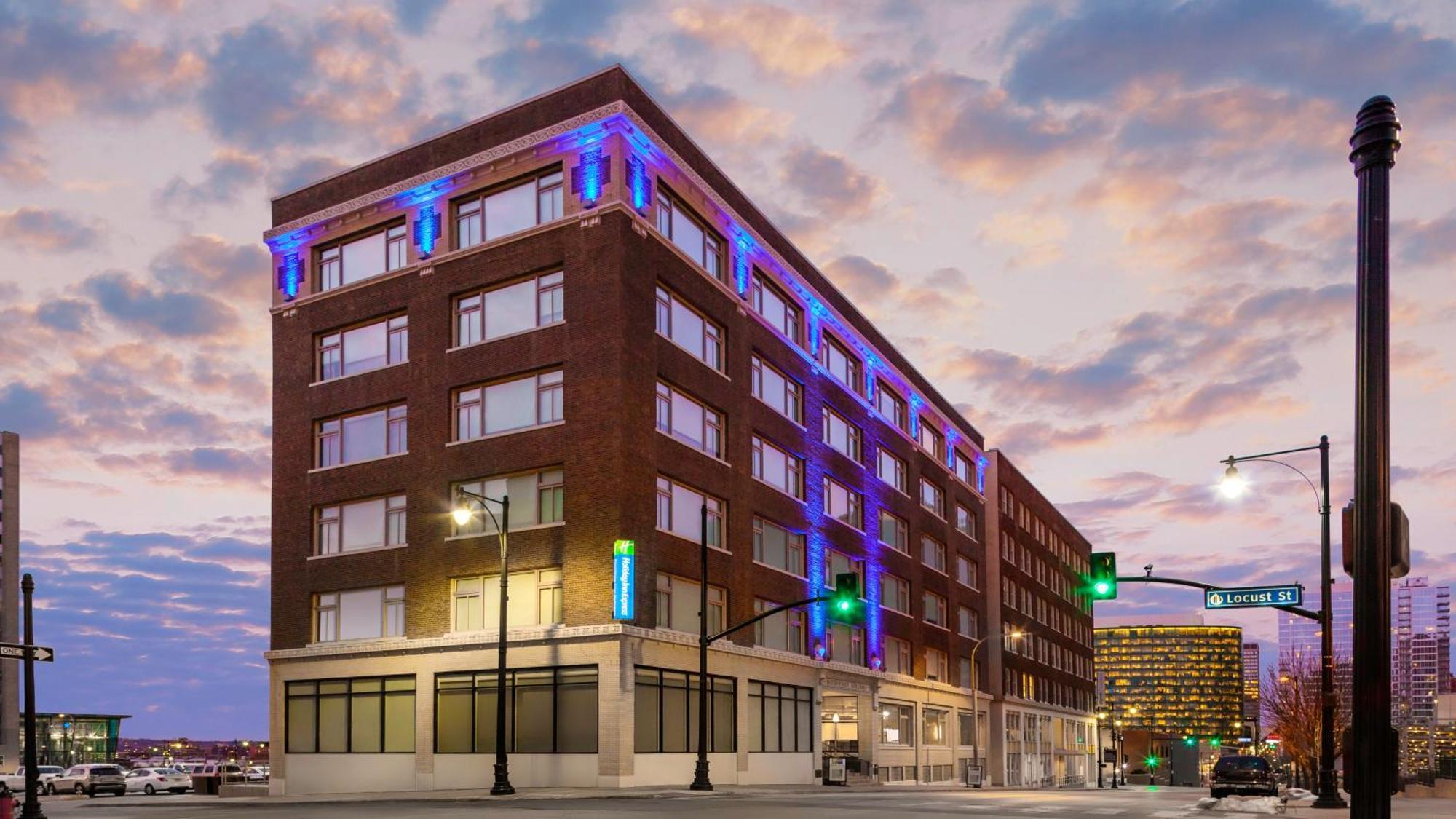 Holiday Inn Express - Kansas City Downtown By Ihg Exterior foto